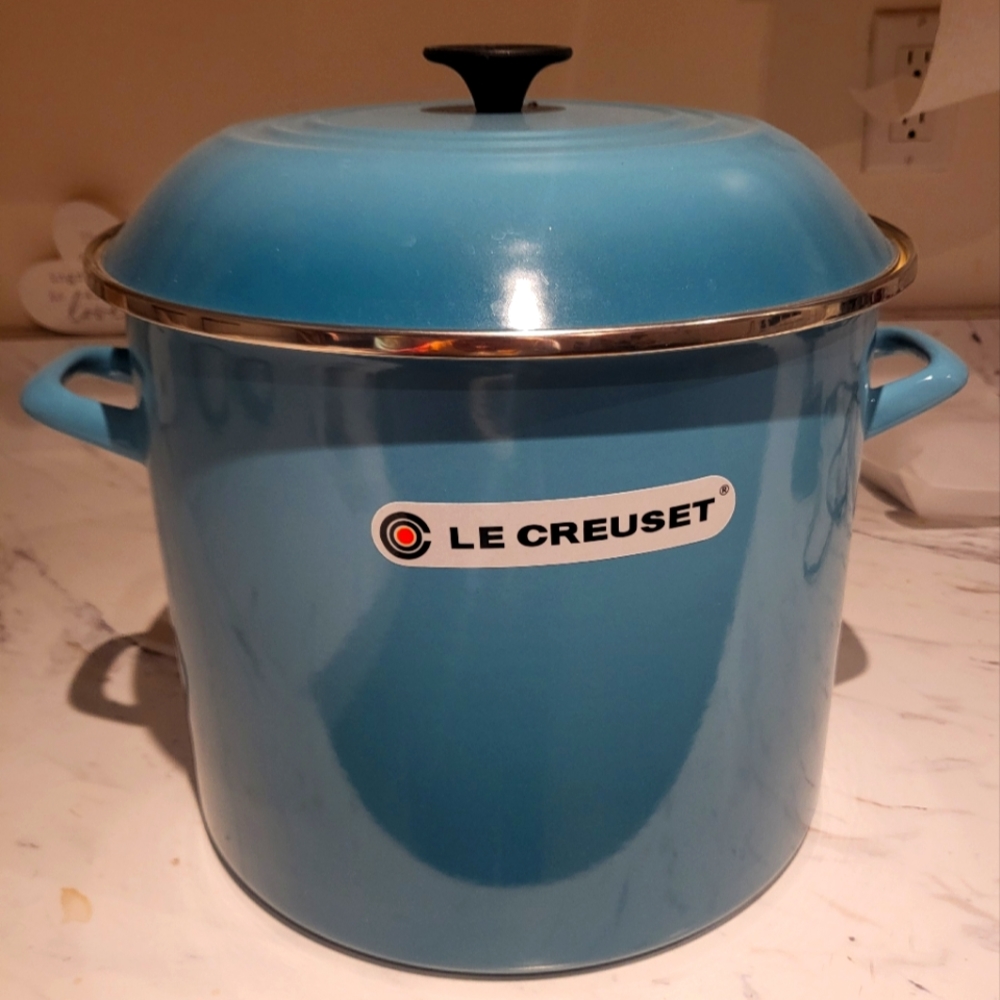 Le Creuset 16 Qt Stock Pot